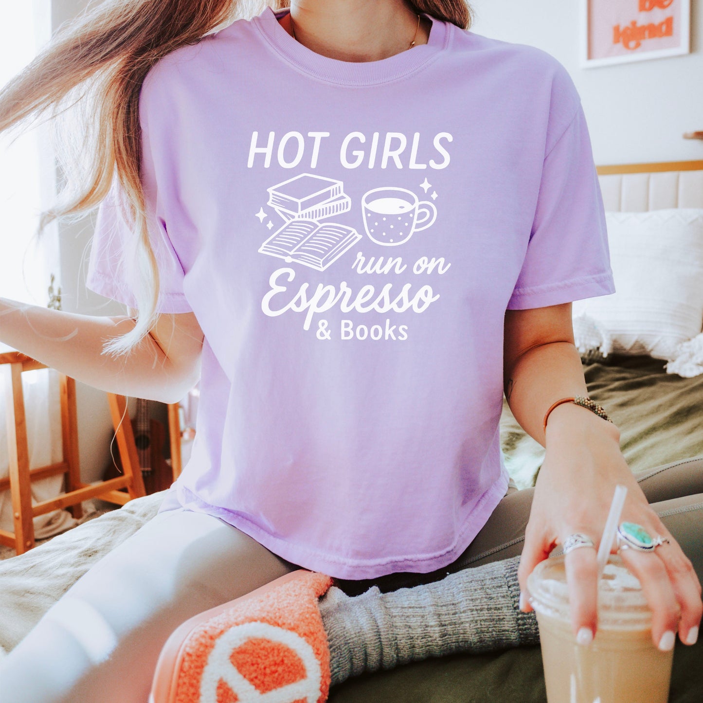 Hot Girls Run On Espresso And Books Heavyweight Comfort Colors Boxy Cropped Shirt